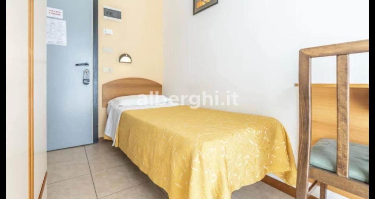 Hotel Sport Rimini Extérieur photo