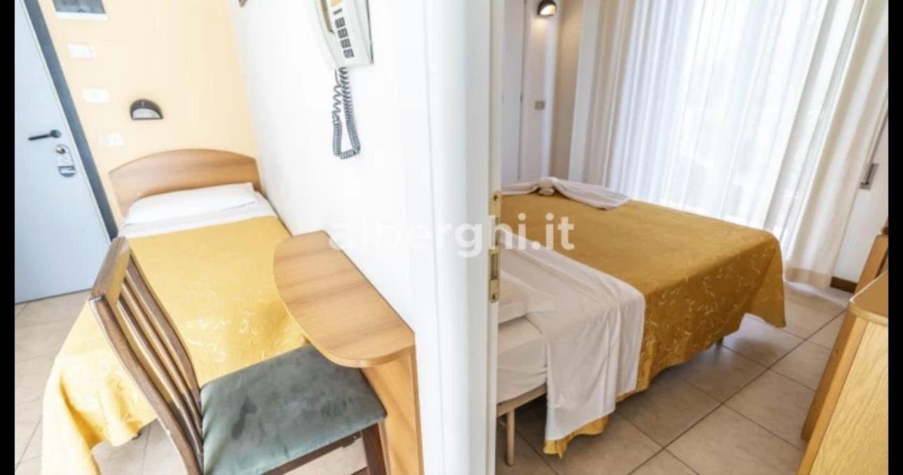 Hotel Sport Rimini Extérieur photo