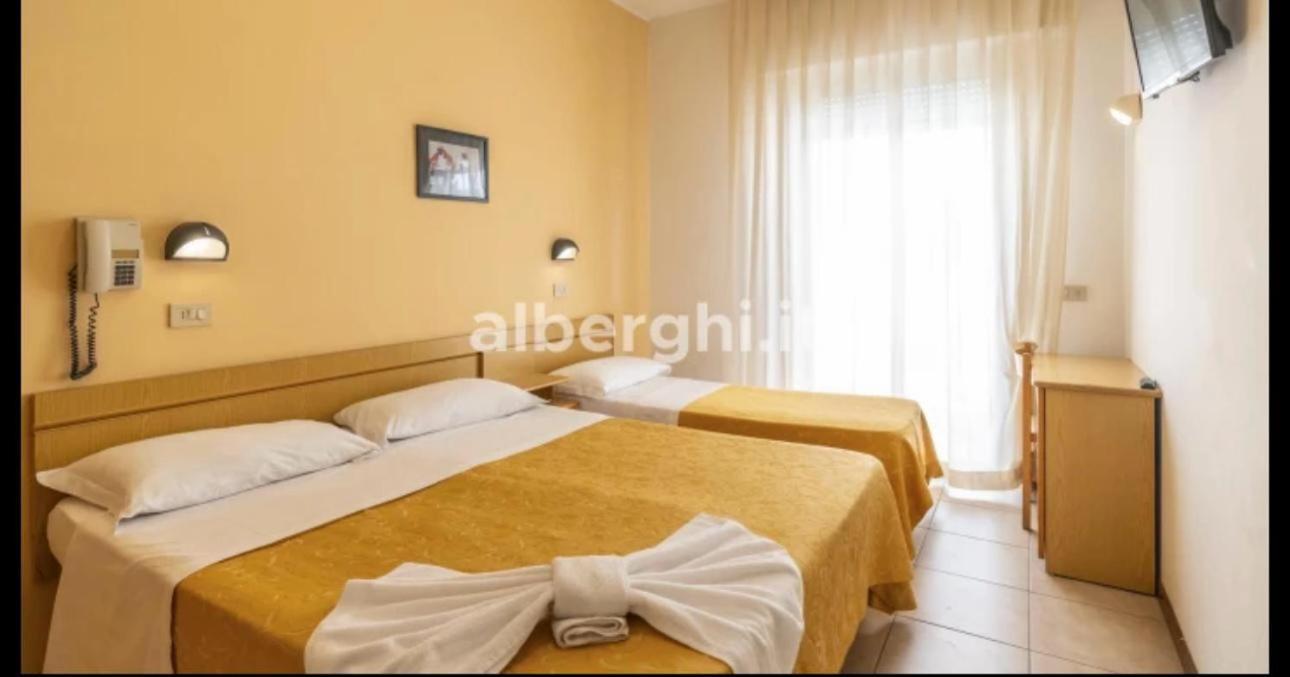 Hotel Sport Rimini Extérieur photo