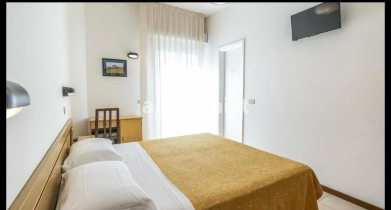 Hotel Sport Rimini Extérieur photo