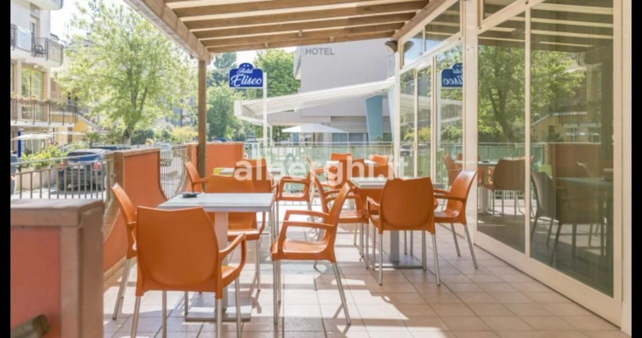 Hotel Sport Rimini Extérieur photo