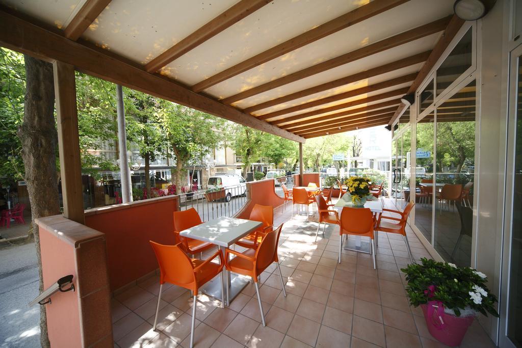 Hotel Sport Rimini Extérieur photo